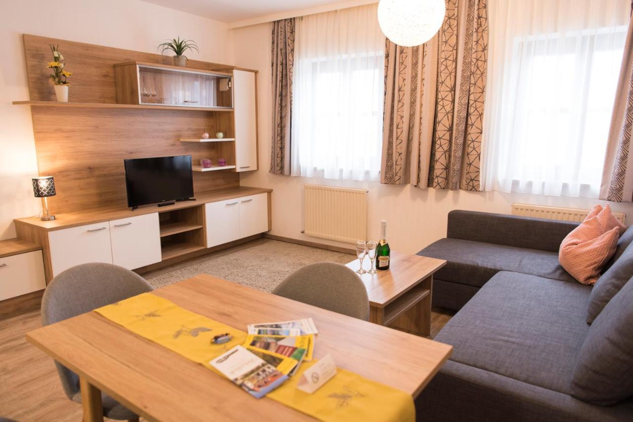 Almtalhotel Appartements In Pettenbach المظهر الخارجي الصورة