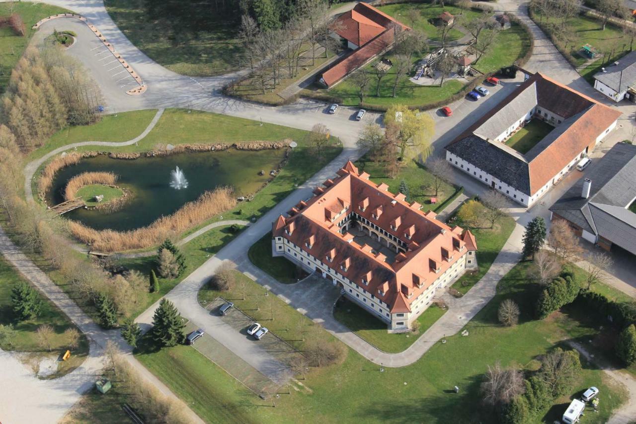 Almtalhotel Appartements In Pettenbach المظهر الخارجي الصورة